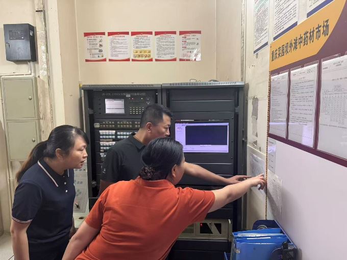 筑牢安全防线守护双节平安