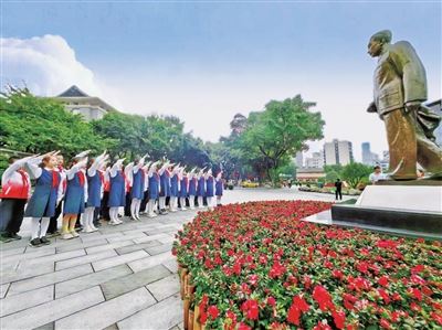 渝中教育现代化“施工图”出炉 八项行动擘画教育强区新蓝图