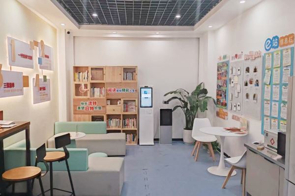 “歇脚地”变“暖心家”渝中为新就业群体筑起“路上港湾”