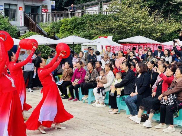 石油路街道开展民族团结进步宣传月活动