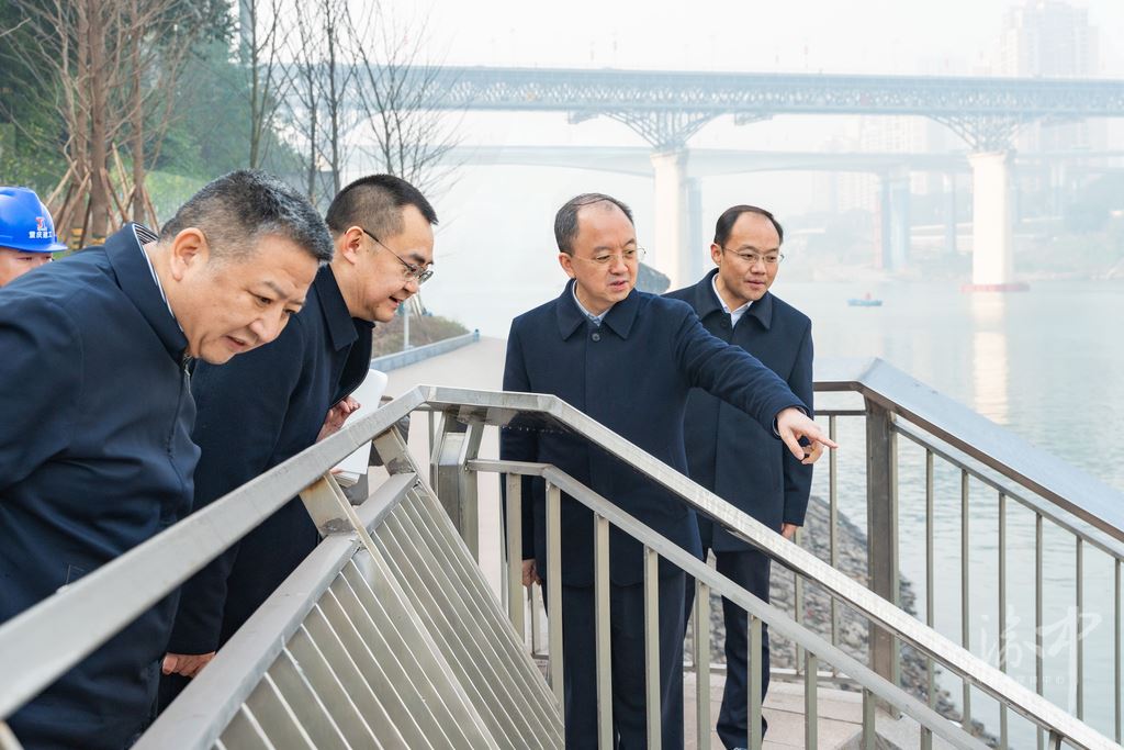 渝中区委书记黄茂军调研民生实事项目建设工作践行以人民为中心的发展思想办好群众可感可及的民生实事